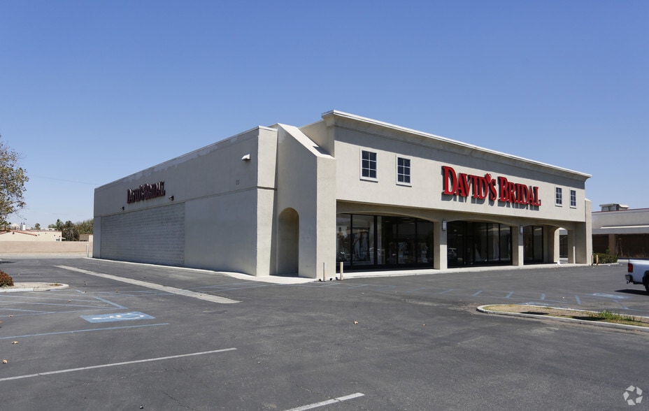 1210 Wible Rd, Bakersfield, CA for lease - Primary Photo - Image 2 of 4