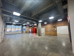 141 Flushing Ave, Brooklyn, NY à louer Photo intérieure- Image 1 de 2