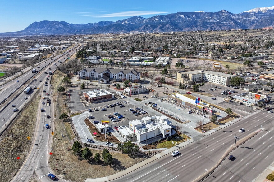 511 Garden of the Gods Rd, Colorado Springs, CO for sale - Building Photo - Image 3 of 26