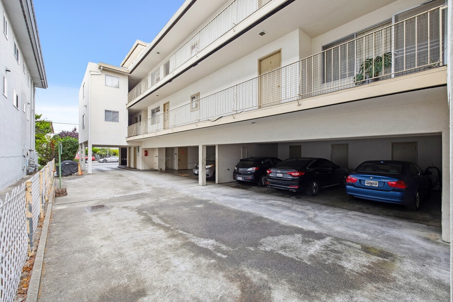 125 Lorton Ave, Burlingame, CA for sale - Building Photo - Image 3 of 23