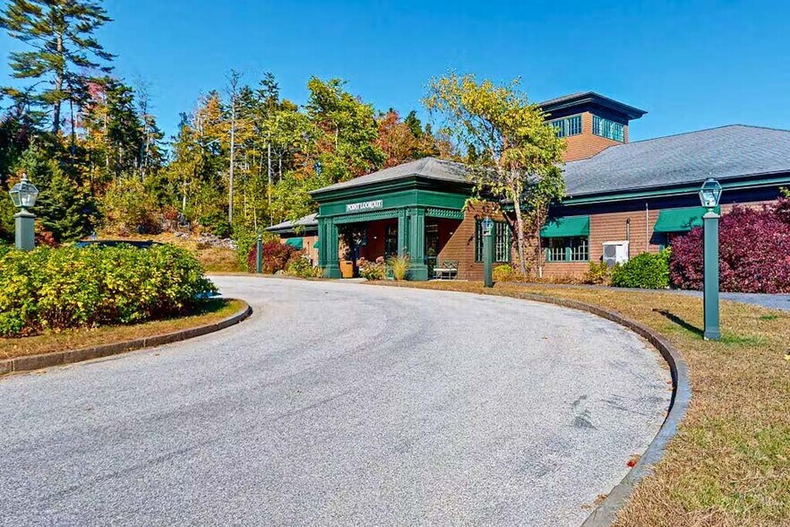 67 Atlantic Hwy, Lincolnville, ME à vendre - Photo du bâtiment - Image 3 de 5