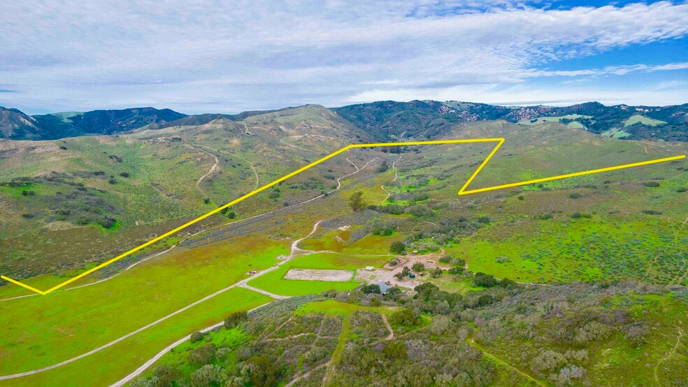 1070 Drum Canyon Rd, Lompoc, CA for sale - Building Photo - Image 3 of 11