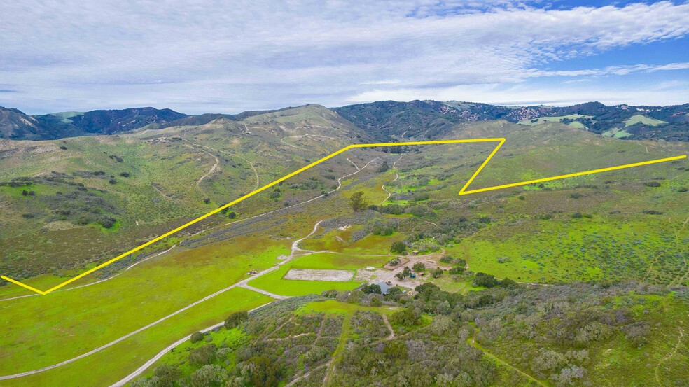 1070 Drum Canyon Rd, Lompoc, CA à vendre - Photo du b timent - Image 3 de 11