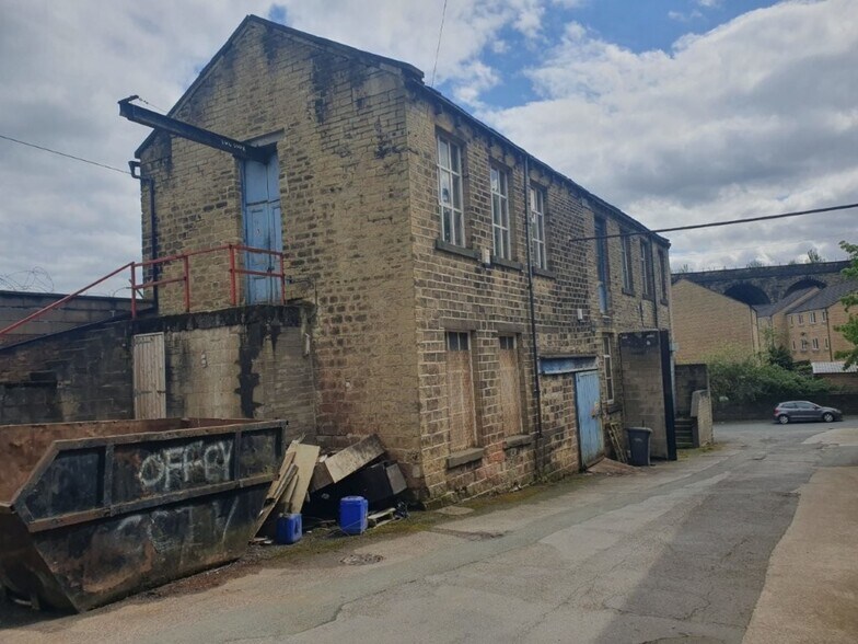Dale St, Huddersfield à louer - Photo du bâtiment - Image 3 de 3