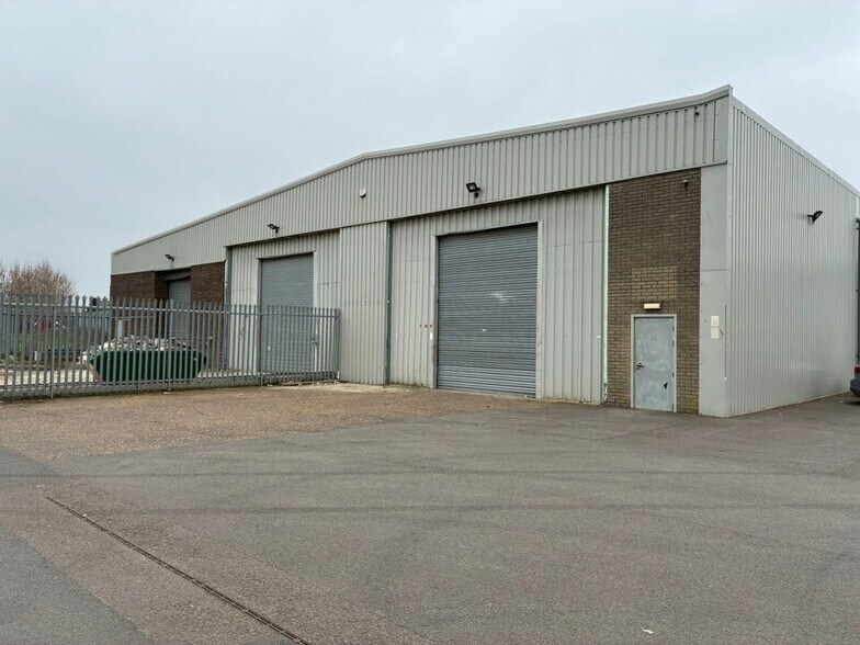 Oldmedow Rd, Kings Lynn à louer - Photo du bâtiment - Image 2 de 2