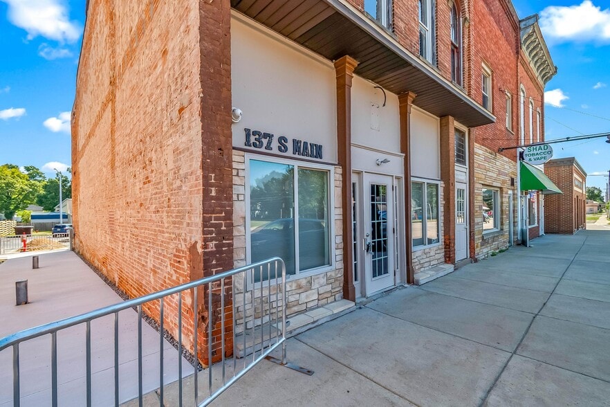 133-137 S Main St, Reading, MI à vendre - Photo du bâtiment - Image 2 de 34