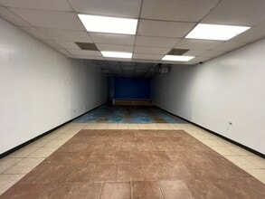 17503-17587 Imperial Valley Dr, Houston, TX for lease Building Photo- Image 1 of 5