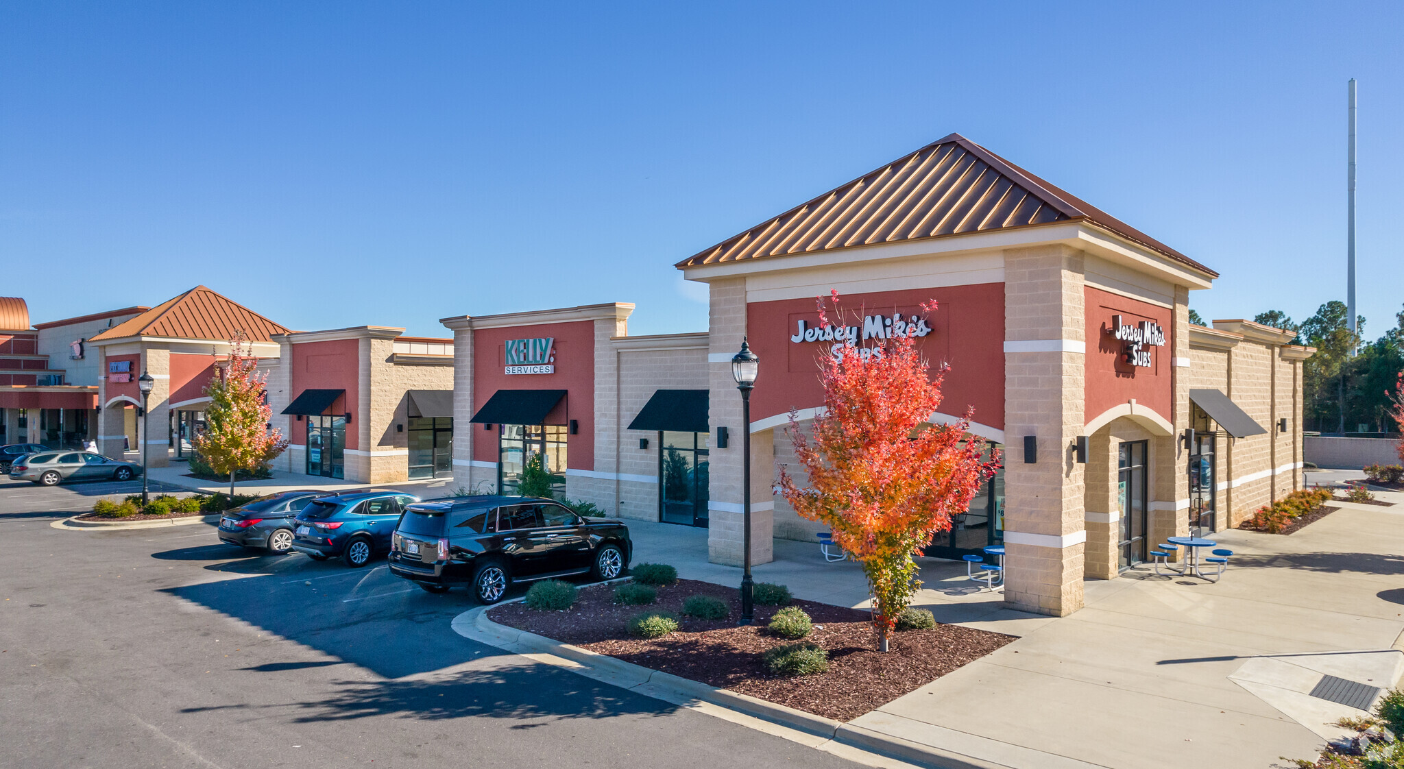 3035-3039 Boone Trl, Fayetteville, NC for lease Building Photo- Image 1 of 14