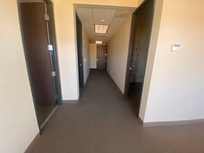 1434 E Lake Mead Pky, Henderson, NV for lease Interior Photo- Image 2 of 10