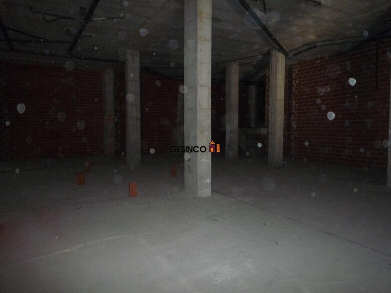 Retail in València for sale - Building Photo - Image 3 of 4