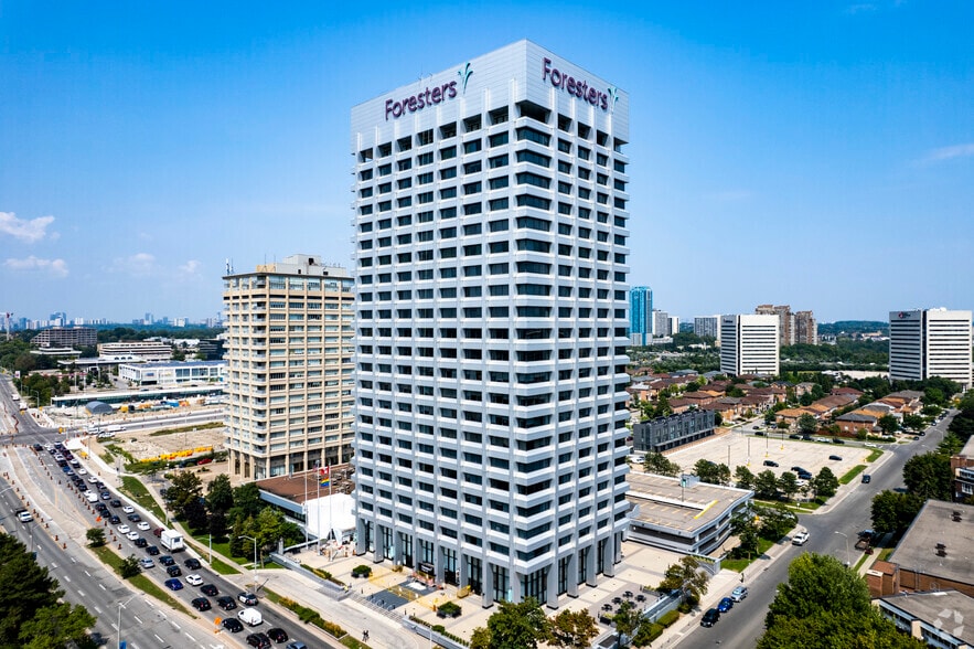 789 Don Mills Rd, Toronto, ON à louer - Photo du bâtiment - Image 2 de 7