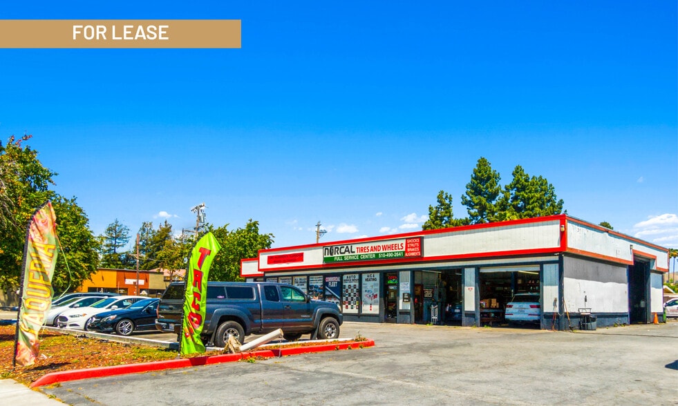 42240 Fremont Blvd, Fremont, CA for lease - Building Photo - Image 1 of 7