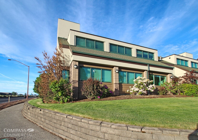 5 NW Hawthorne Ave, Bend, OR for lease - Building Photo - Image 3 of 3