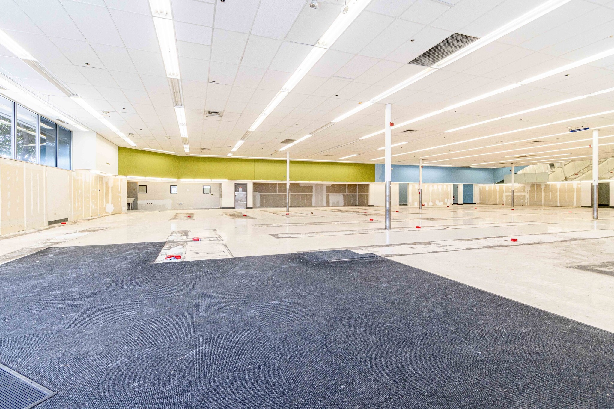 5300 3rd St, San Francisco, CA for lease Interior Photo- Image 1 of 8