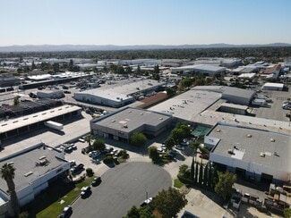 Plus de détails pour 1018 E Acacia St, Ontario, CA - Industriel à louer