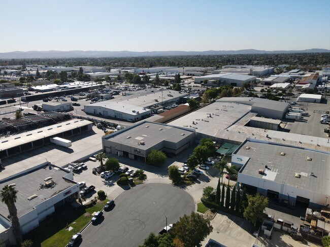 More details for 1018 E Acacia St, Ontario, CA - Industrial for Lease