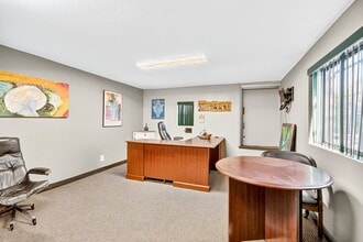 22 W Lincoln Ave, Mount Vernon, NY for sale Interior Photo- Image 1 of 2