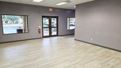 1400 Hand Ave, Ormond Beach, FL à louer Photo intérieure- Image 2 de 21