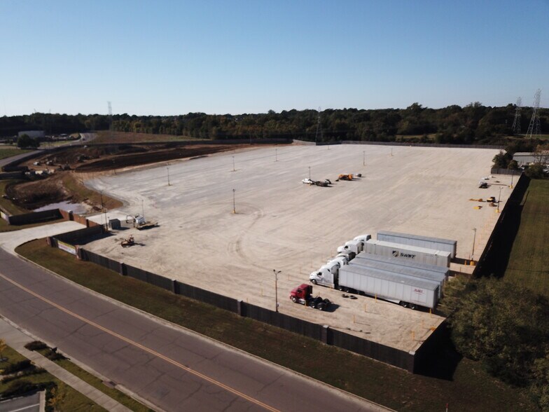 9140 Cordova Rd park, Cordova, TN à louer - Photo du bâtiment - Image 1 de 7