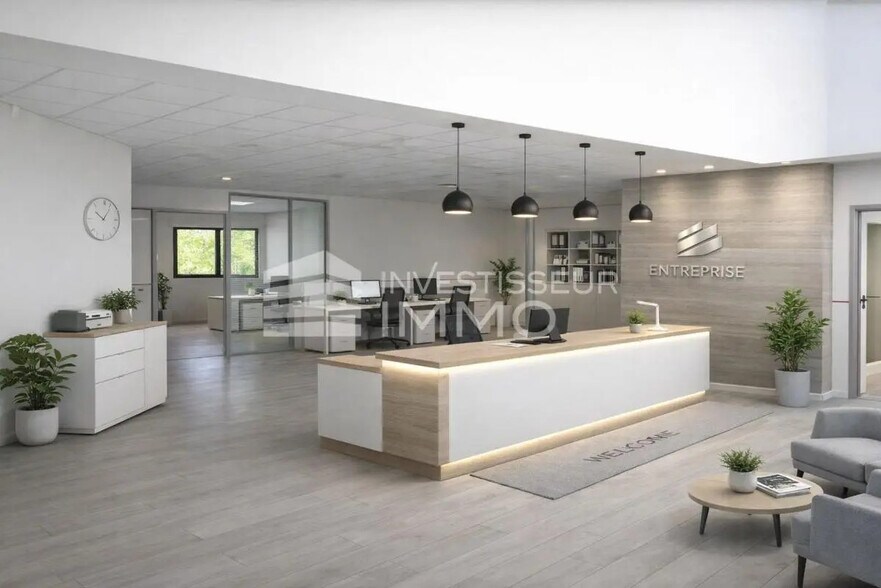 Office in Noisy-le-Grand for lease - Interior Photo - Image 1 of 5