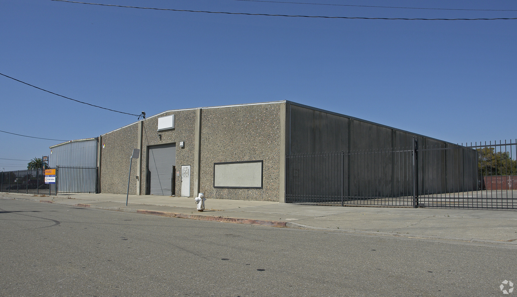 10 Hegenberger Pl, Oakland, CA for lease Building Photo- Image 1 of 4