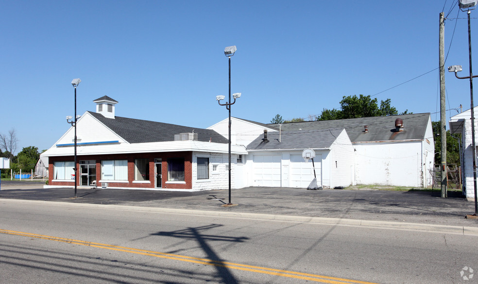 130 W Main St, Hebron, OH à vendre - Photo principale - Image 1 de 1