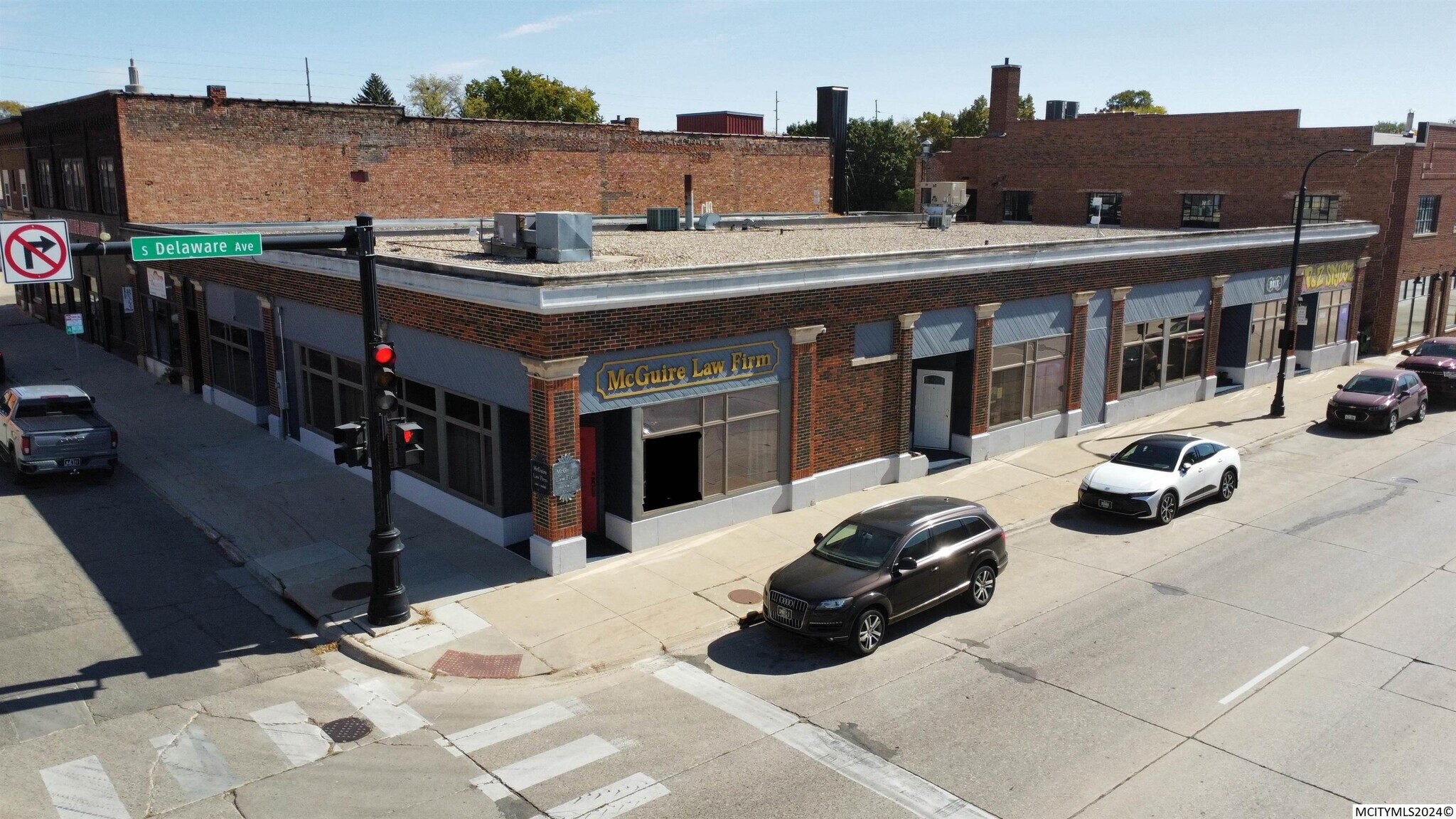 101 S Delaware Ave, Mason City, IA for sale Primary Photo- Image 1 of 3