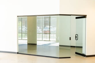 540 N Broadway, Green Bay, WI for lease Interior Photo- Image 2 of 2