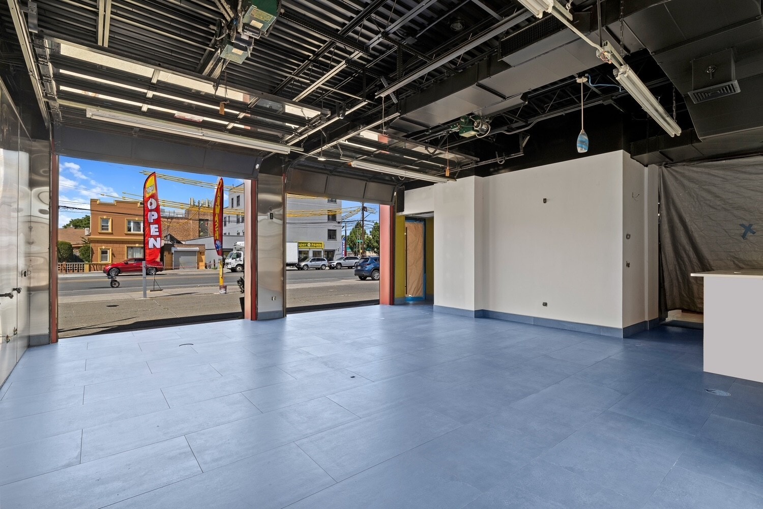 8610 Flatlands Ave, Brooklyn, NY for lease Interior Photo- Image 1 of 7