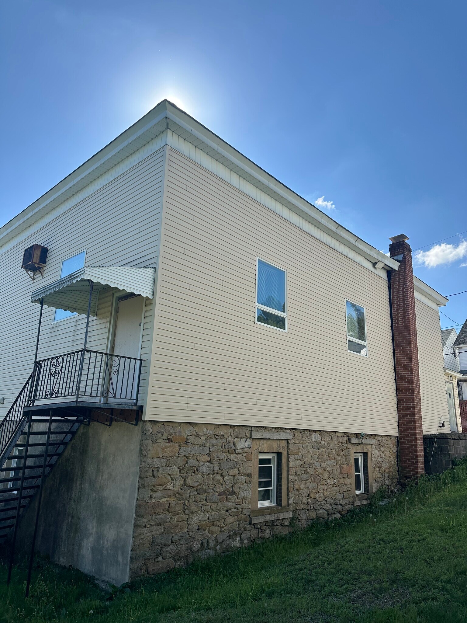 400 Church St, Minersville, PA à vendre Photo du bâtiment- Image 1 de 13