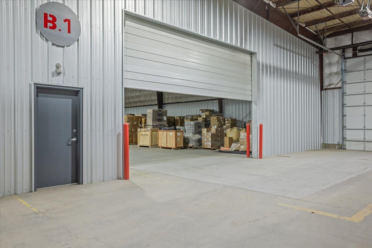 1938 Wyott Dr, Cheyenne, WY for lease Interior Photo- Image 1 of 15