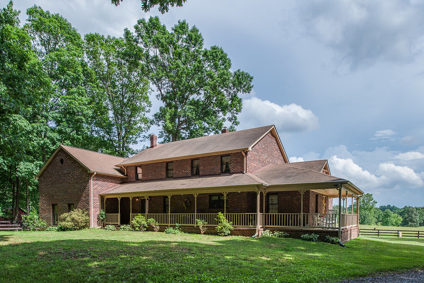 50 Cedar Oaks Ln, Fredericksburg, VA à vendre Photo du b timent- Image 1 de 1