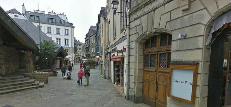 Retail in Quimper for lease - Building Photo - Image 1 of 1