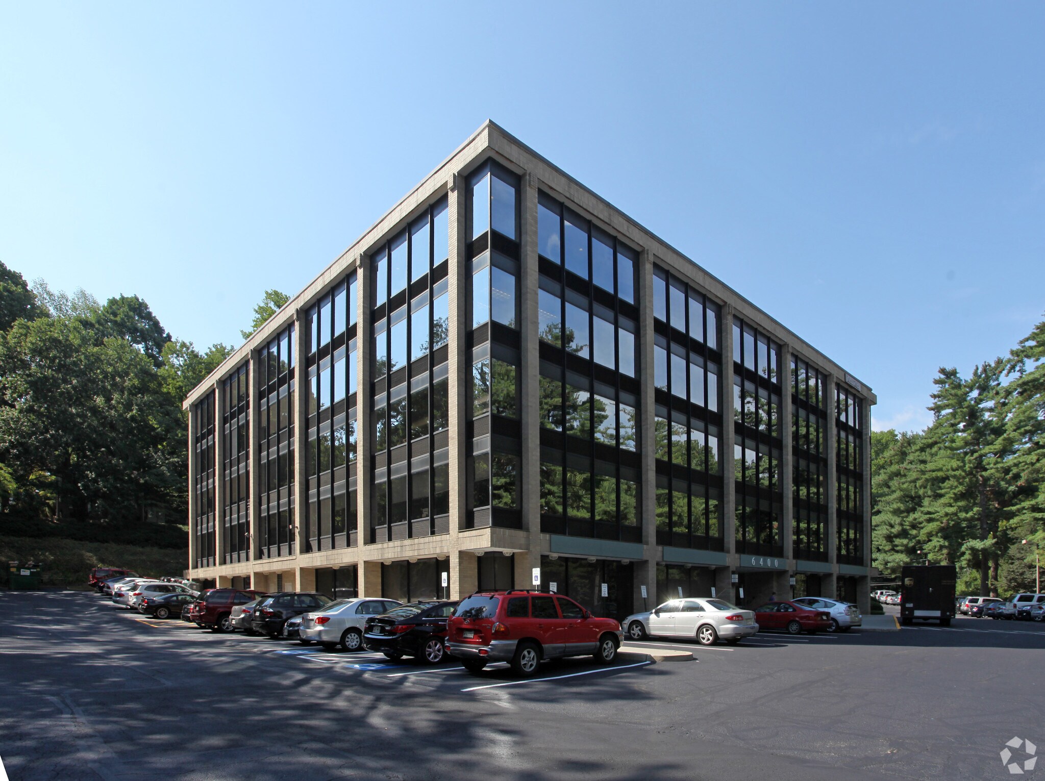 6400 Goldsboro Rd, Bethesda, MD à louer Photo du bâtiment- Image 1 de 5
