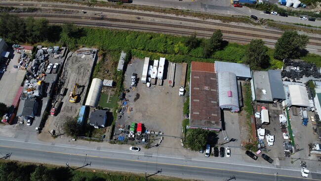 Plus de détails pour 12351 Industrial Rd, Surrey, BC - Terrain à vendre
