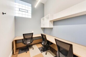 3271 W Armitage Ave, Chicago, IL for lease Interior Photo- Image 2 of 8