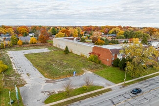 More details for 7797 Lundy's Ln, Niagara Falls, ON - Hospitality for Sale
