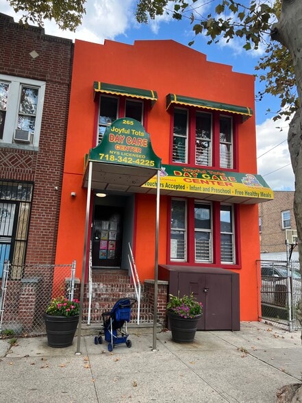 265 Lott Ave, Brooklyn, NY à vendre - Photo du bâtiment - Image 2 de 5