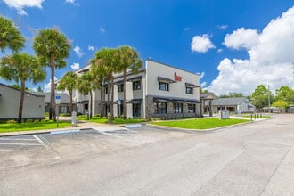 30522 US Highway 19 N, Palm Harbor, FL for lease Interior Photo- Image 1 of 20
