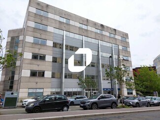 Plus de détails pour 39 Boulevard Vauban, Guyancourt - Bureau à louer