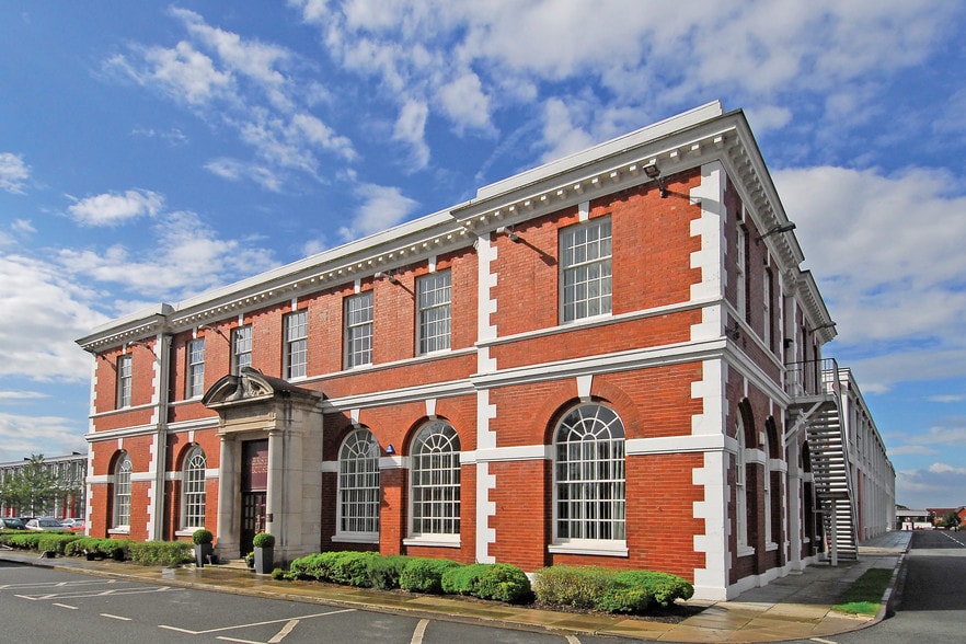 140 Speke Rd, Liverpool for lease - Building Photo - Image 2 of 9