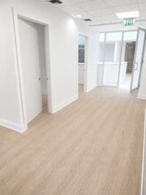 200 NE 3rd Ave, Fort Lauderdale, FL for lease Interior Photo- Image 2 of 8
