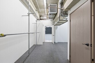 301-329 E 12th St, Los Angeles, CA for lease Interior Photo- Image 2 of 12
