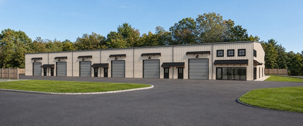 222 Eagleville Rd, Tiverton, RI for lease - Building Photo - Image 2 of 4
