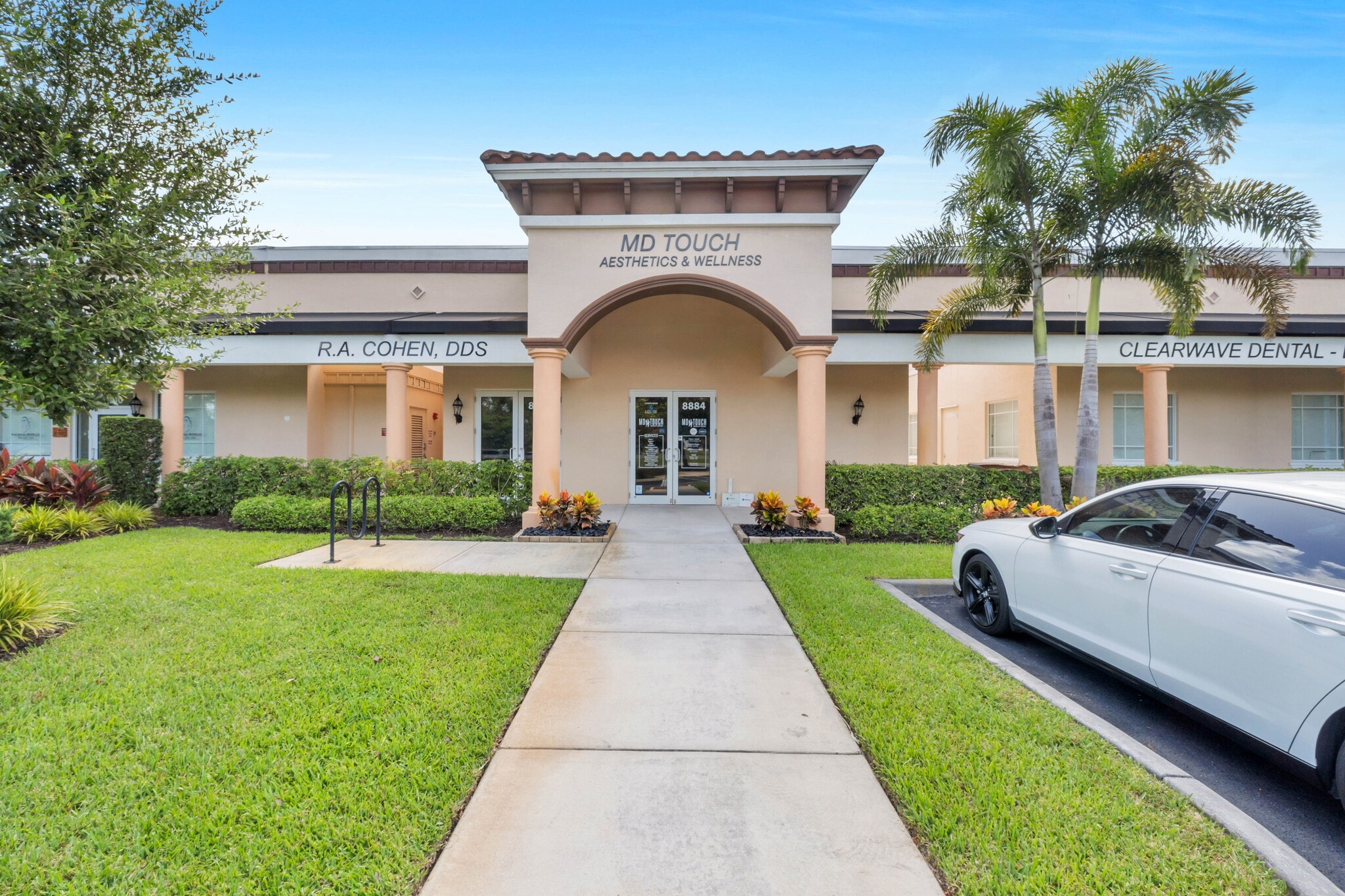 8882 Royal Palm Blvd, Coral Springs, FL for lease Primary Photo- Image 1 of 15