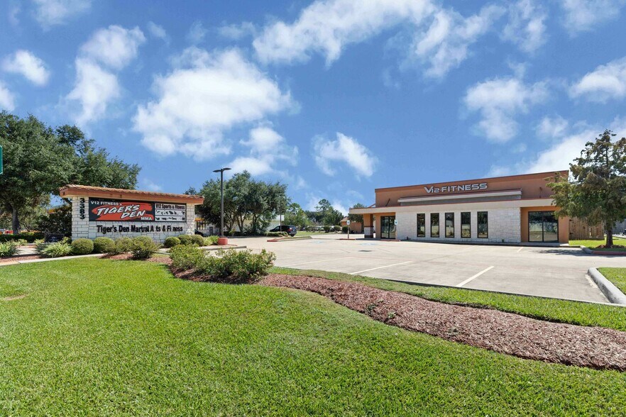 3383 FM 518 Rd E, League City, TX à vendre - Photo du bâtiment - Image 2 de 20