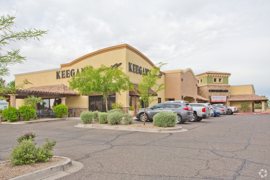 1025-1095 W Queen Creek Rd, Chandler, AZ for lease - Primary Photo - Image 1 of 8