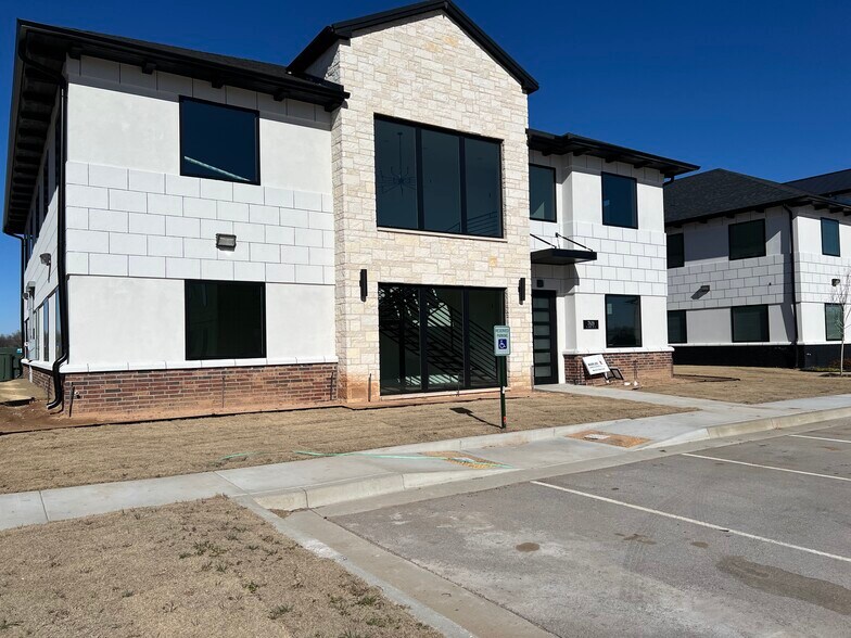 7619 E 126th St S, Bixby, OK à vendre - Photo du bâtiment - Image 1 de 9