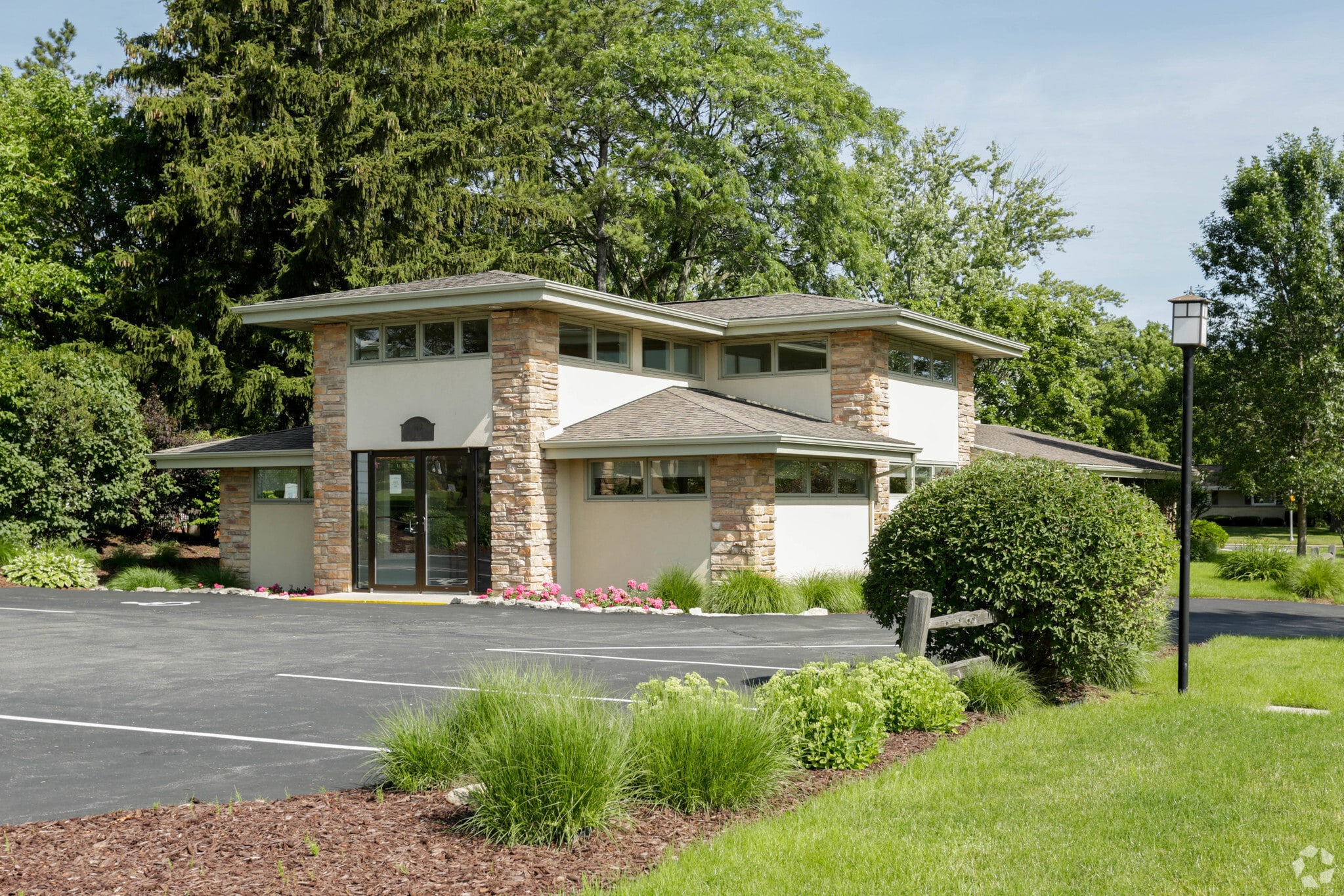 718 Park Ave, Beaver Dam, WI for sale Building Photo- Image 1 of 29