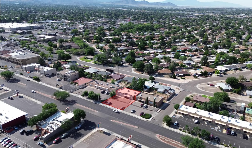 8008 Menaul Blvd NE, Albuquerque, NM for sale - Primary Photo - Image 1 of 15